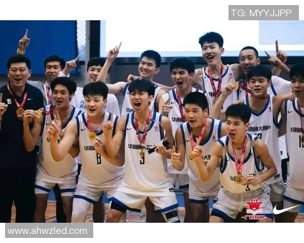 龙狮篮球俱乐部携手青少年培养篮球人才助力体育事业发展新篇章