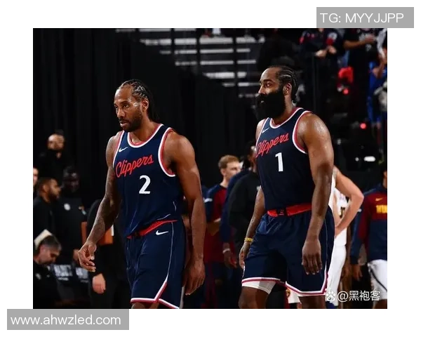 51快船对阵爵士精彩文字直播全程回顾与分析